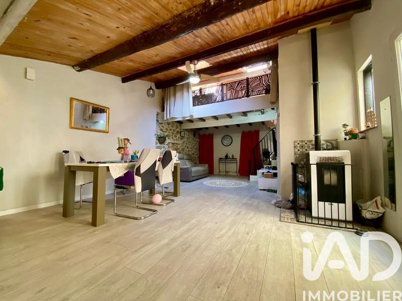 Maison - 206 m² - 6 pièces