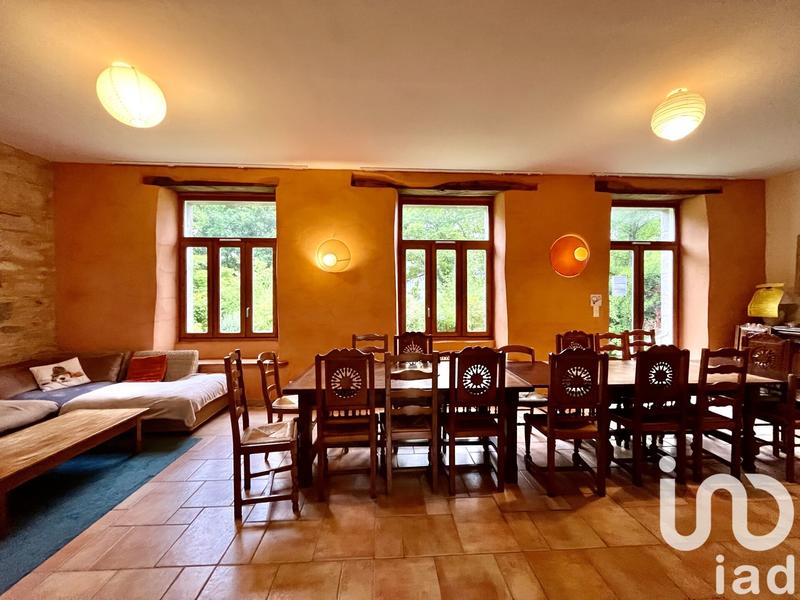 Maison - 628 m² - 18 pièces