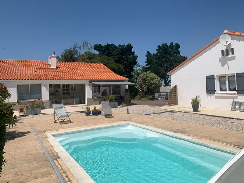 Maison - 169 m² - 6 pièces