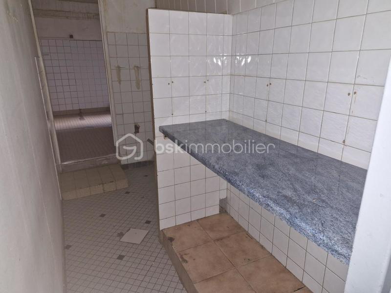 Immeuble - 196 m² - 5 pièces