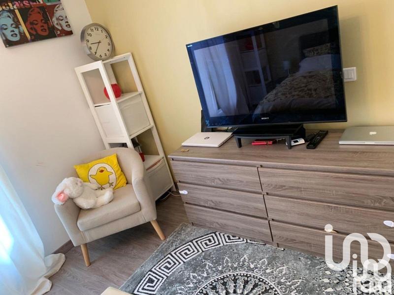 Maison - 300 m² - 10 pièces