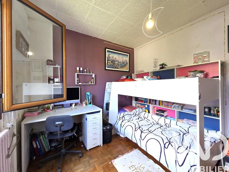 Maison - 200 m² - 8 pièces