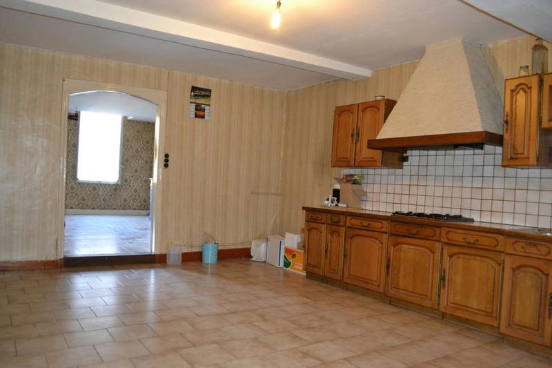 Maison - 250 m² - 6 pièces