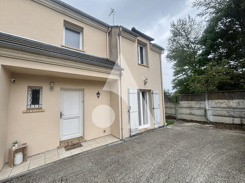 Maison - 115 m² - 5 pièces