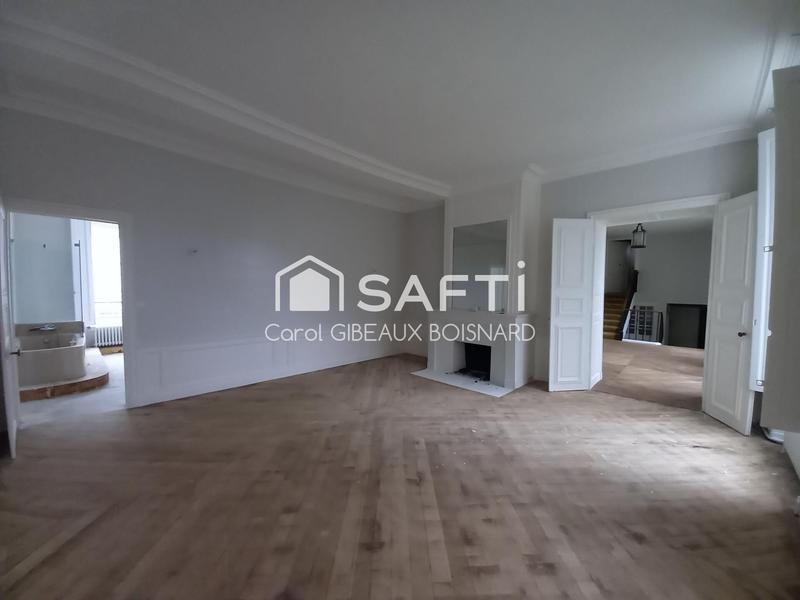 Maison de maîtres - 419 m² - 14 pièces