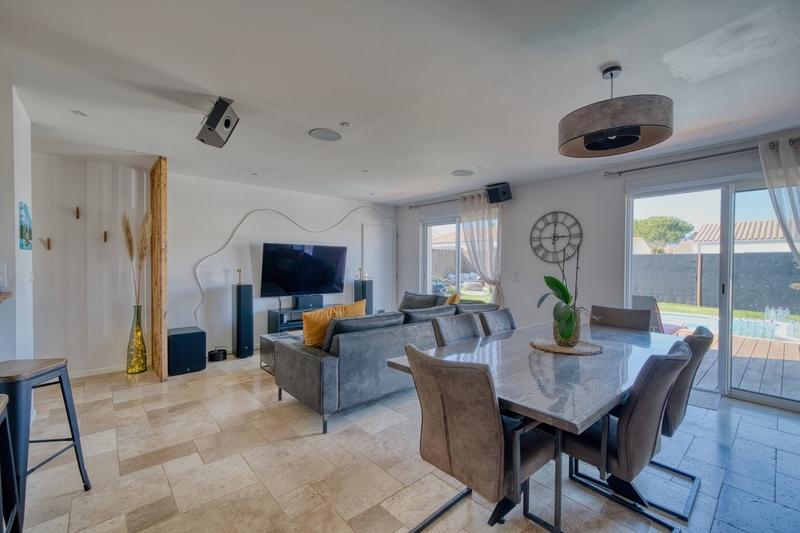 Maison - 95 m² - 4 pièces