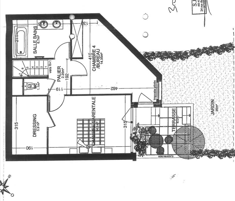 Appartement - 120 m² - 6 pièces
