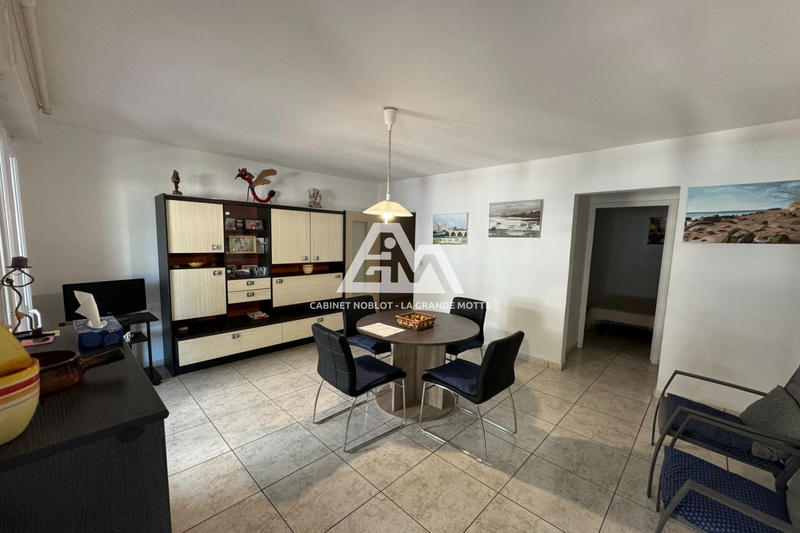 Appartement - 85 m² - 5 pièces