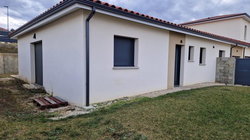 Maison - 99 m² - 4 pièces