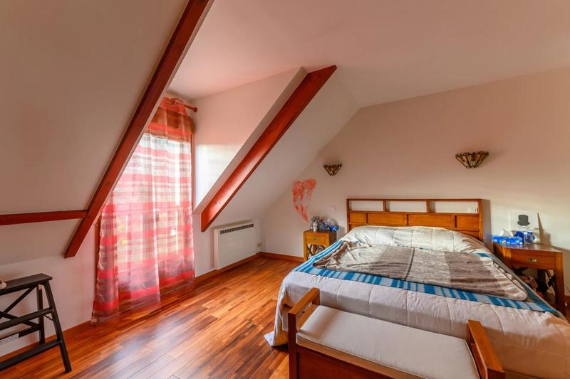 Maison - 145 m² - 6 pièces