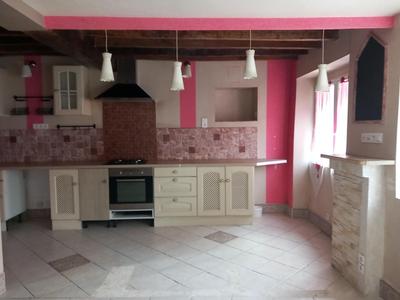 Maison - 88 m² - 4 pièces