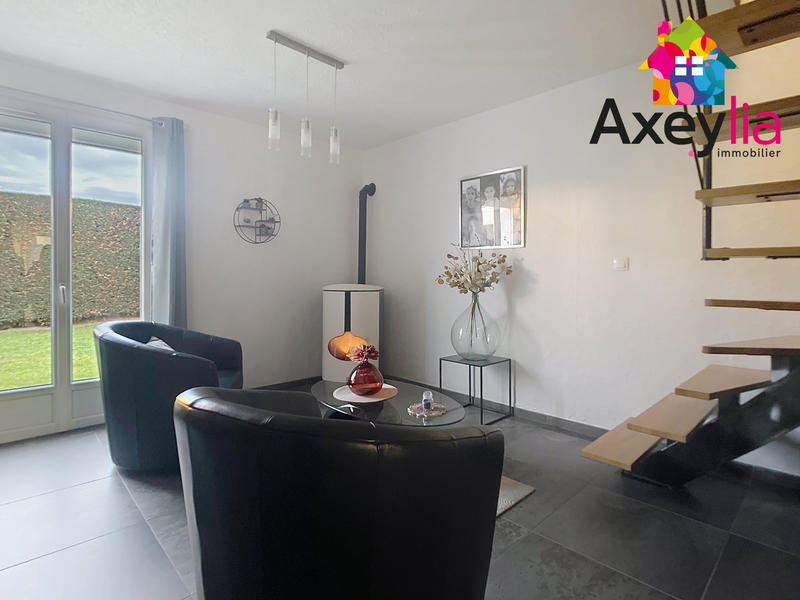 Maison - 105 m² - 5 pièces