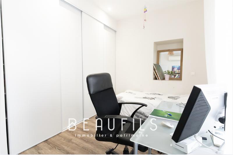 Appartement - 93 m² - 4 pièces