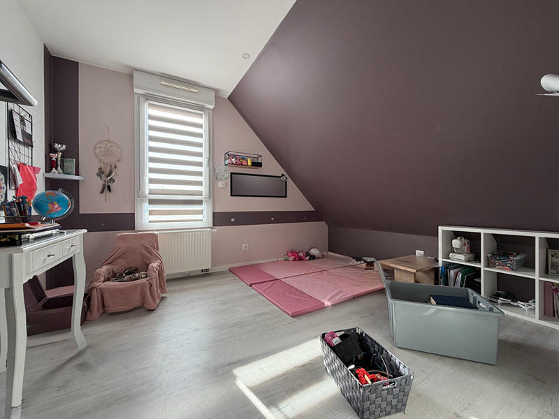 Maison - 92 m² - 5 pièces