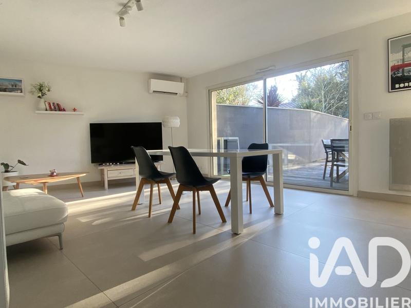 Maison - 93 m² - 4 pièces