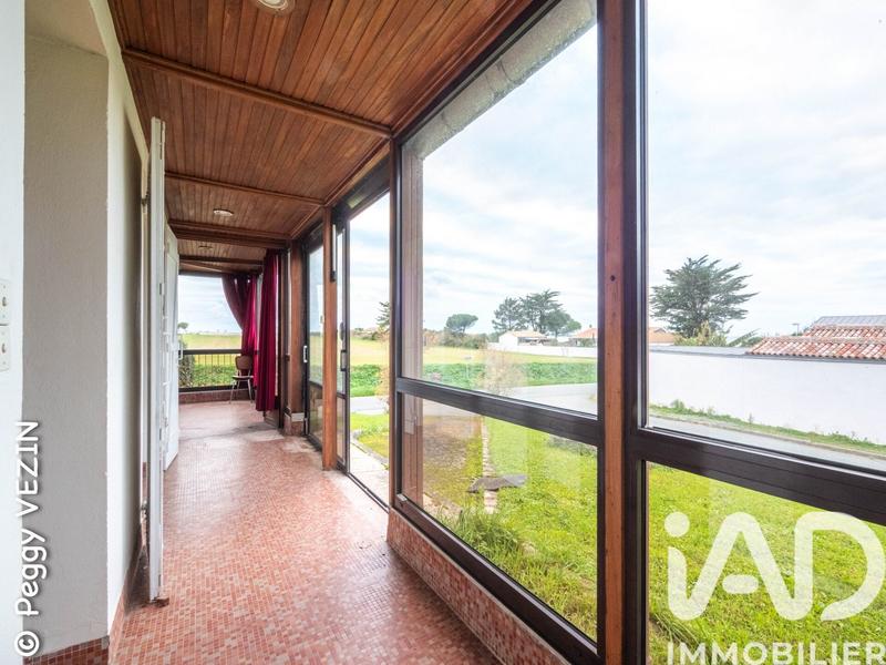 Maison - 235 m² - 10 pièces