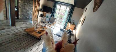 Maison - 135 m² - 8 pièces