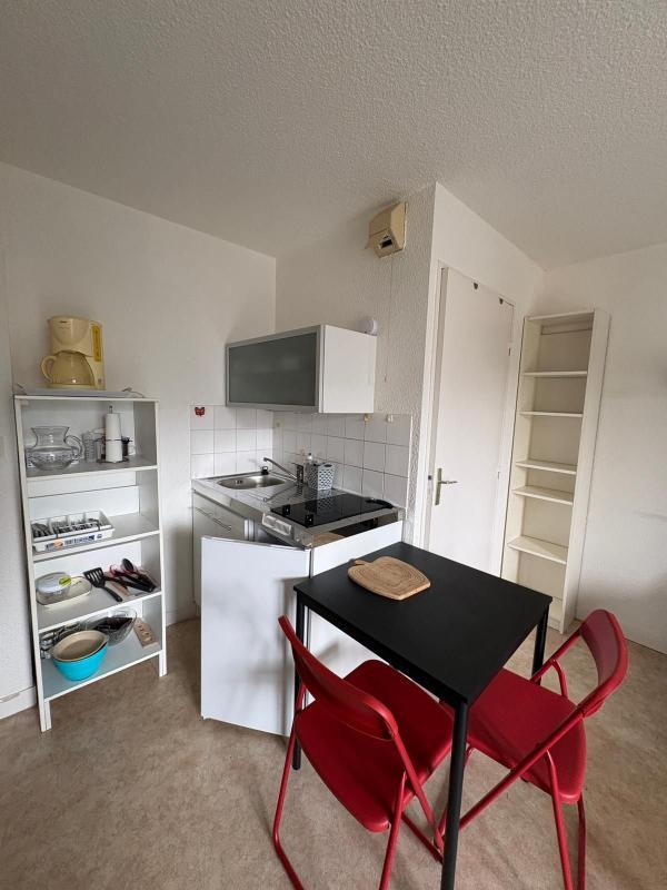 Studio - 18 m² - 1 pièce