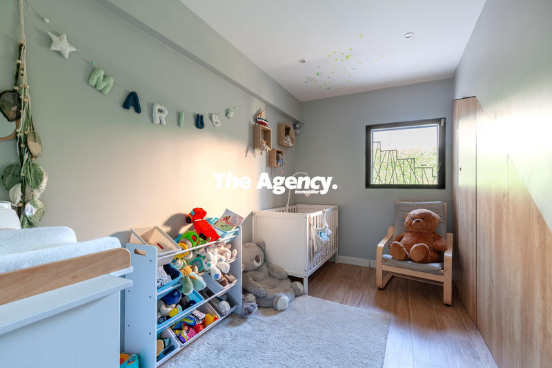 Maison - 101 m² - 4 pièces