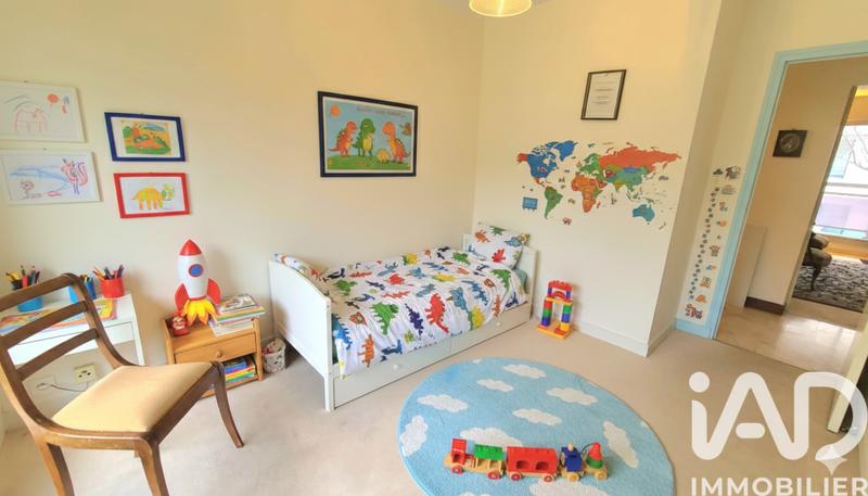 Appartement - 87 m² - 5 pièces