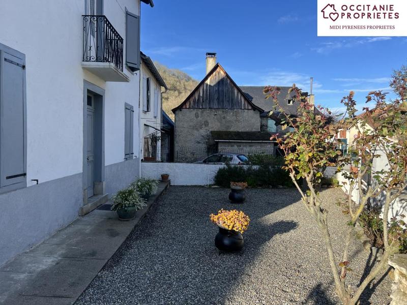 Maison de village - 130 m² - 6 pièces