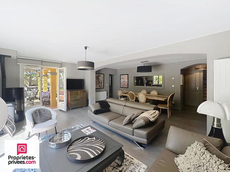 Villa - 140 m² - 5 pièces