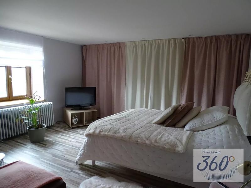 Maison - 194 m² - 6 pièces