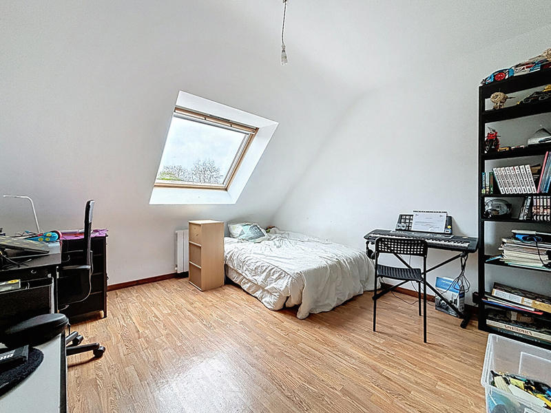 Maison - 122 m² - 7 pièces