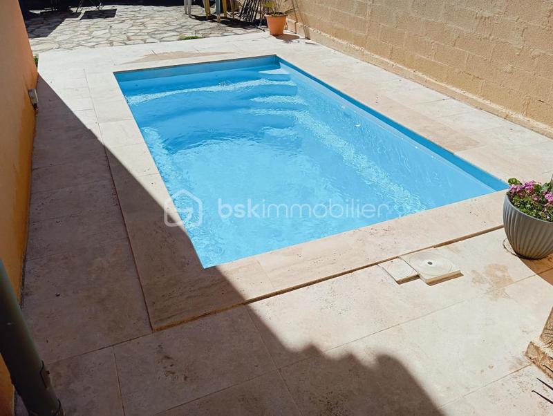 Maison traditionnelle - 133 m² - 6 pièces