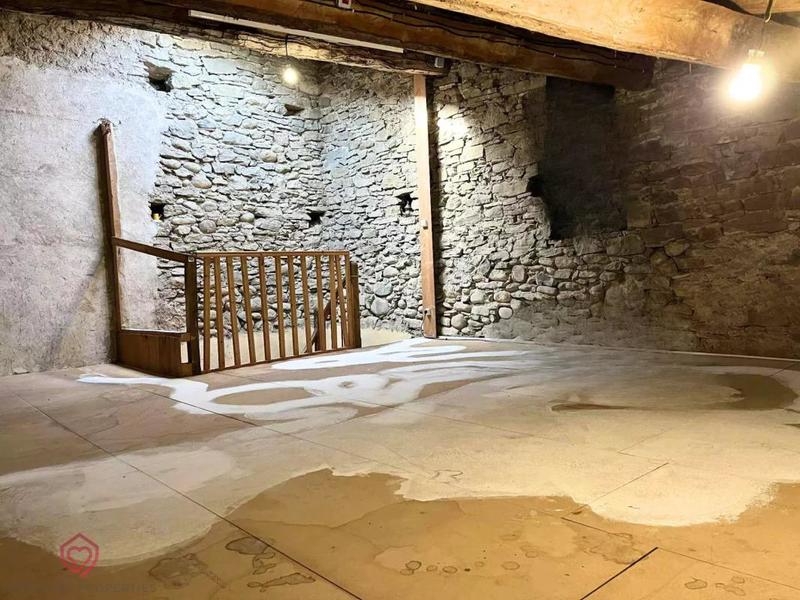 Maison de village - 126 m² - 4 pièces