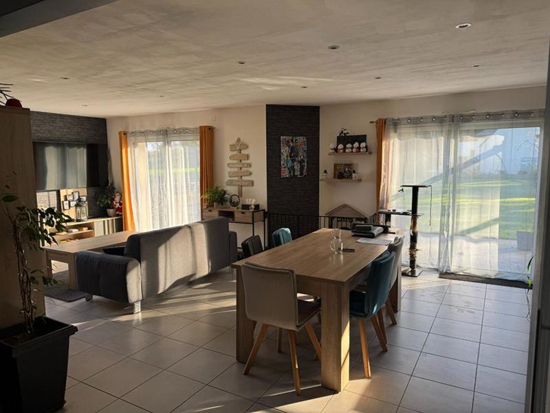 Maison - 131 m² - 6 pièces