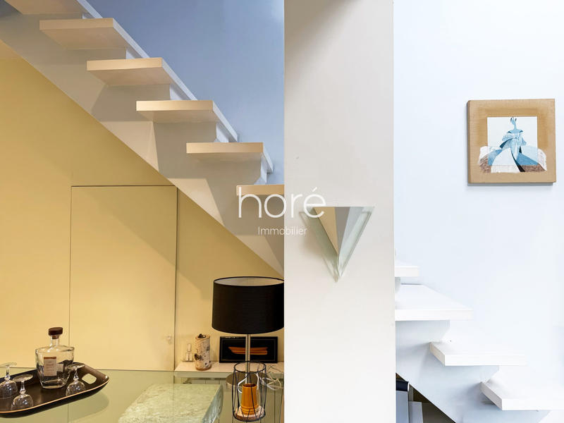 Maison - 210 m² - 8 pièces