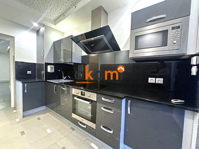 Maison - 102 m² - 4 pièces