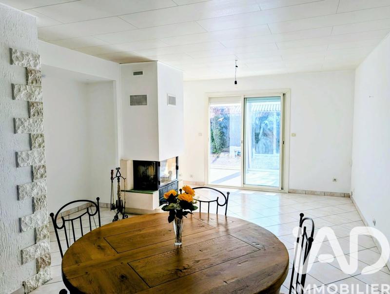 Maison - 91 m² - 4 pièces