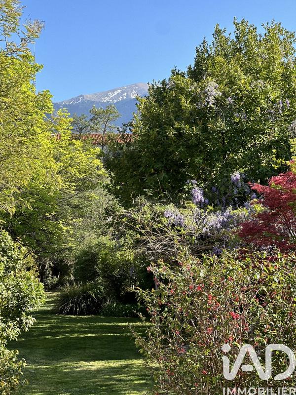 Maison - 483 m² - 12 pièces