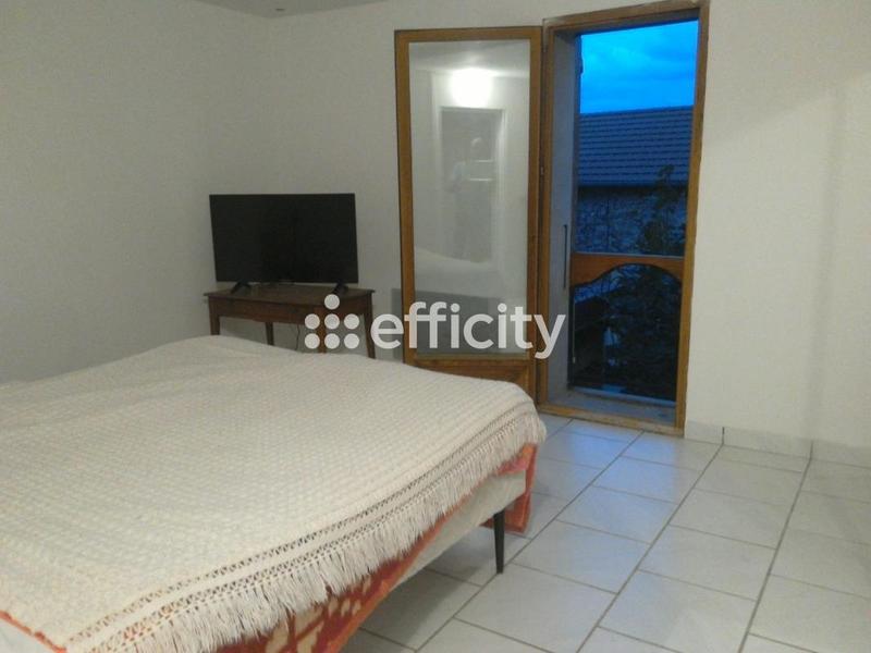 Maison de village - 245 m² - 7 pièces