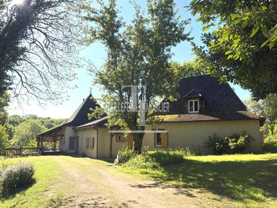 Ferme - 155 m² - 9 pièces