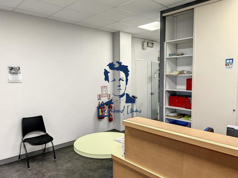 Local d'activités - 475 m²