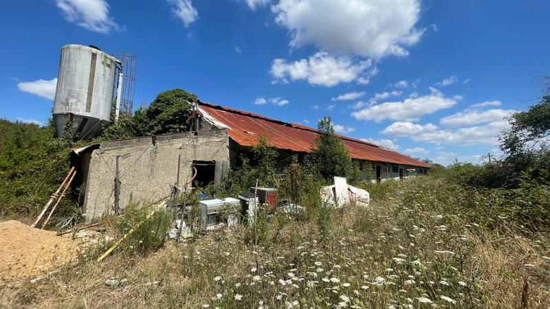 Terrain - 422 862 m²