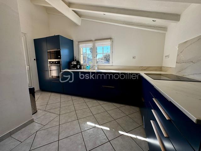 Villa - 170 m² - 6 pièces