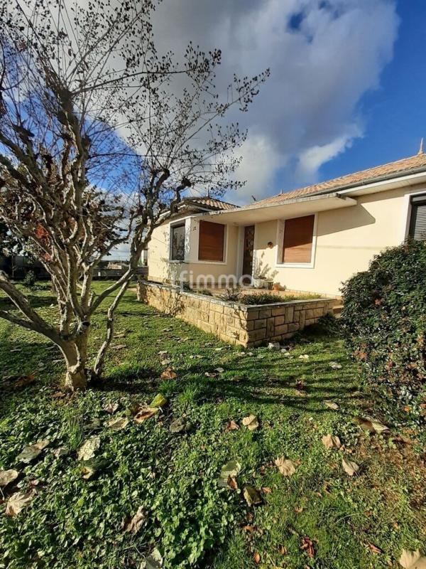 Maison - 120 m² - 5 pièces