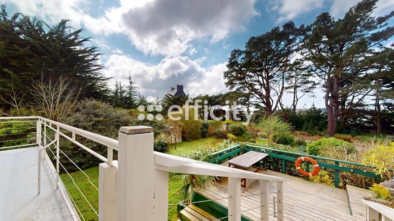 Maison - 174 m² - 6 pièces