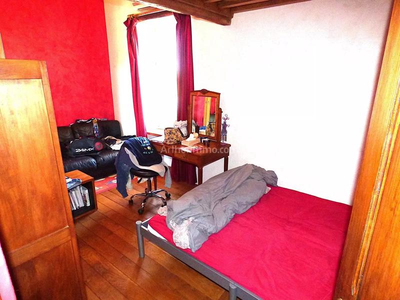 Maison - 133 m² - 8 pièces