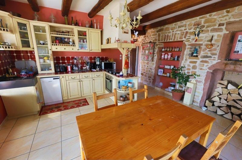 Maison - 198 m² - 8 pièces