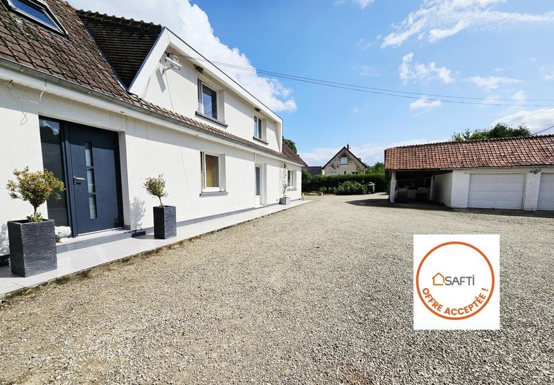 Maison - 215 m² - 9 pièces