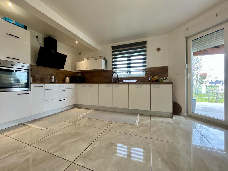 Maison - 150 m² - 6 pièces