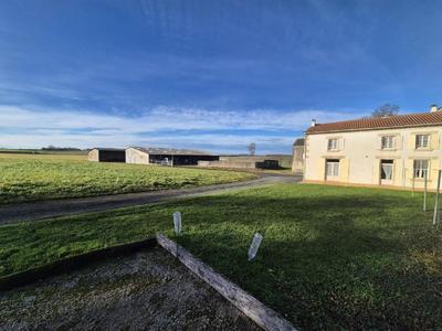 Maison - 127 m² - 6 pièces