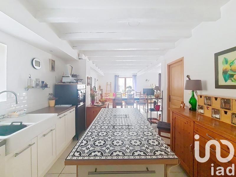 Maison - 182 m² - 7 pièces