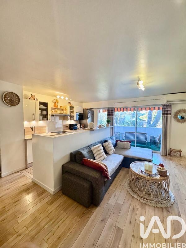 Appartement - 80 m² - 4 pièces