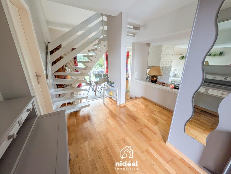 Maison - 130 m² - 5 pièces